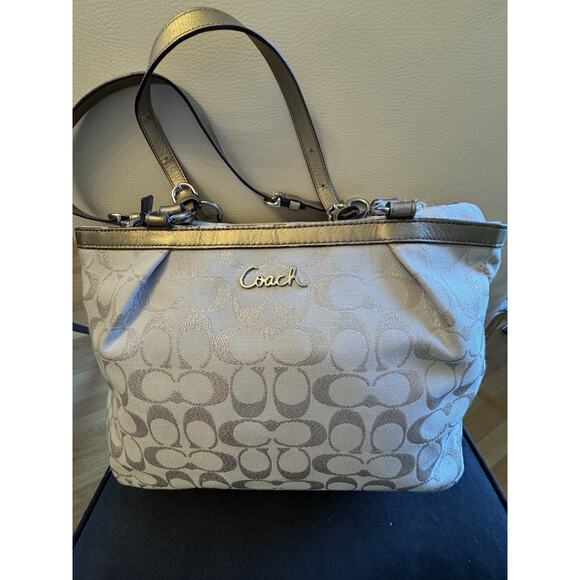 Coach Large Gold Metallic Signature Gallery Bag - Picture 1 of 16